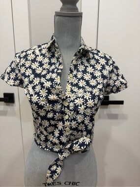 Tatyana Navy Daisy Tie-Front Button Down Shirt